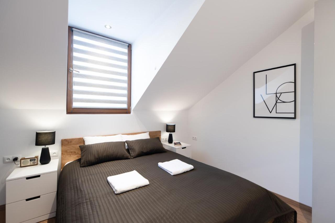 Neo Sky Apartment, Free Parking, 15 Min Walk Old Town&Kazimierz - By Homelike Krakow Dış mekan fotoğraf