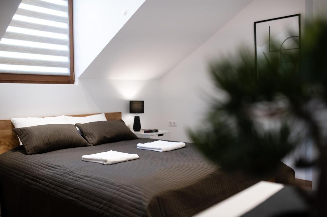 Neo Sky Apartment, Free Parking, 15 Min Walk Old Town&Kazimierz - By Homelike Krakow Dış mekan fotoğraf