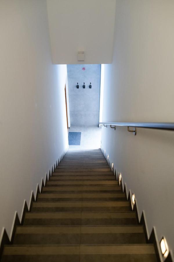 Neo Sky Apartment, Free Parking, 15 Min Walk Old Town&Kazimierz - By Homelike Krakow Dış mekan fotoğraf